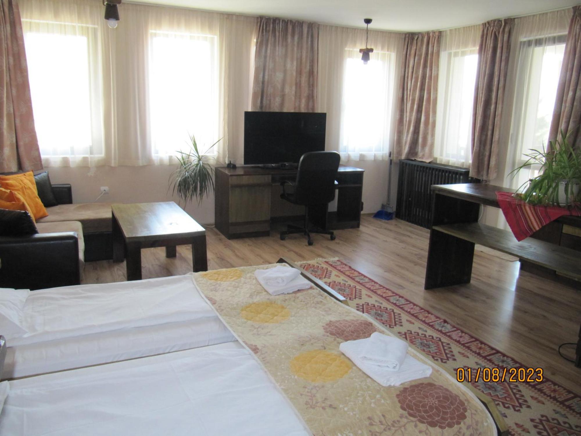 Guest House Belchin View Kültér fotó